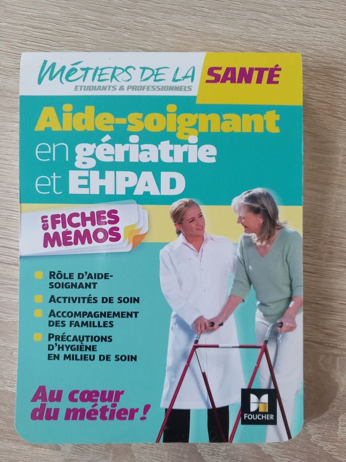 Livre aide-soignant