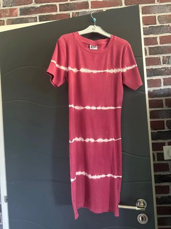 Robe rose