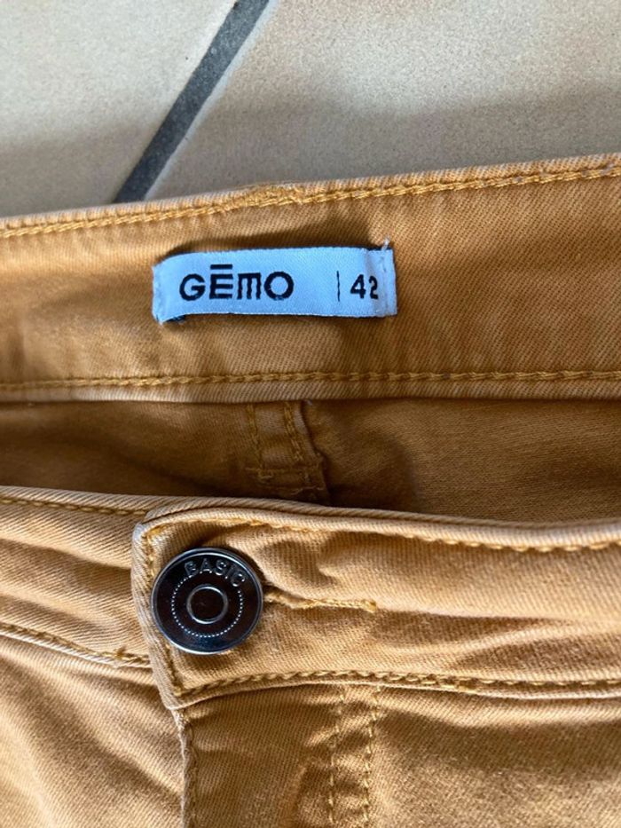 Jean femme 42 - photo numéro 3