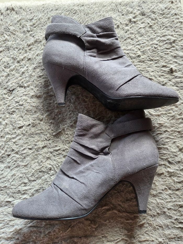 Bottines grise - photo numéro 2