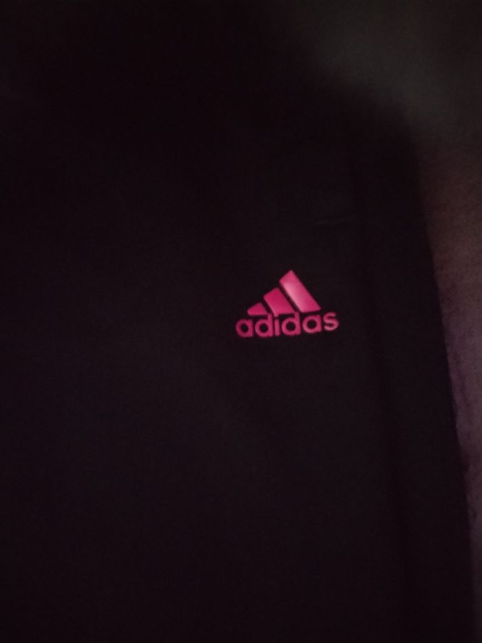 Jooging "Adidas" 7/8 ans neuf - photo numéro 3