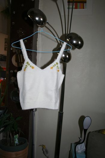 🌸Top crop maille à broderies  fleurs Taille 40 "Mango" 🌸