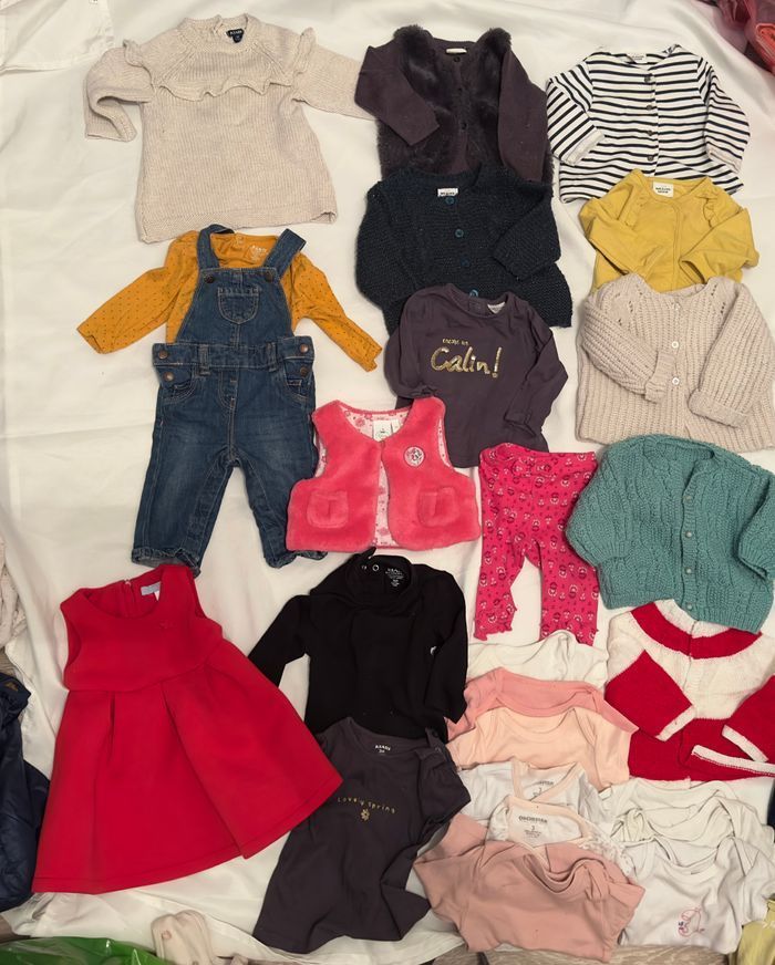 Lot de vêtements fille 3 mois - photo numéro 3