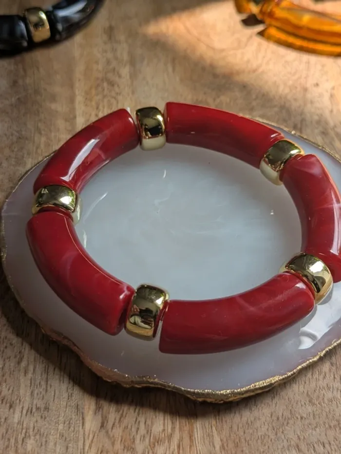 Bracelet élastique en acrylique tendance rouge - photo numéro 5