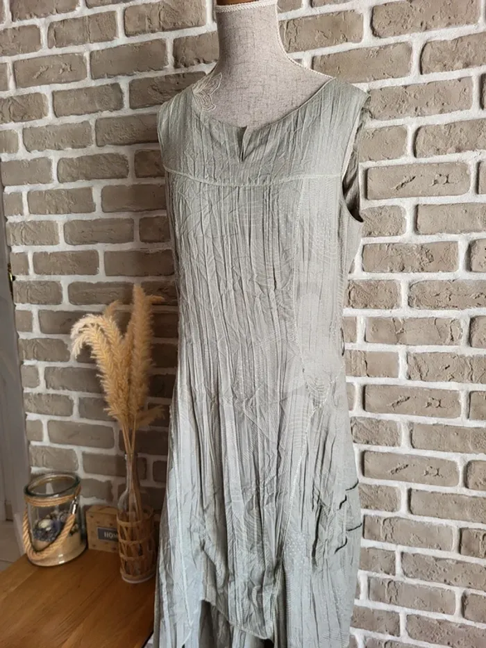 Robe vintage vert sauge Affinités d'Armand Thiery - Made in France - photo numéro 6