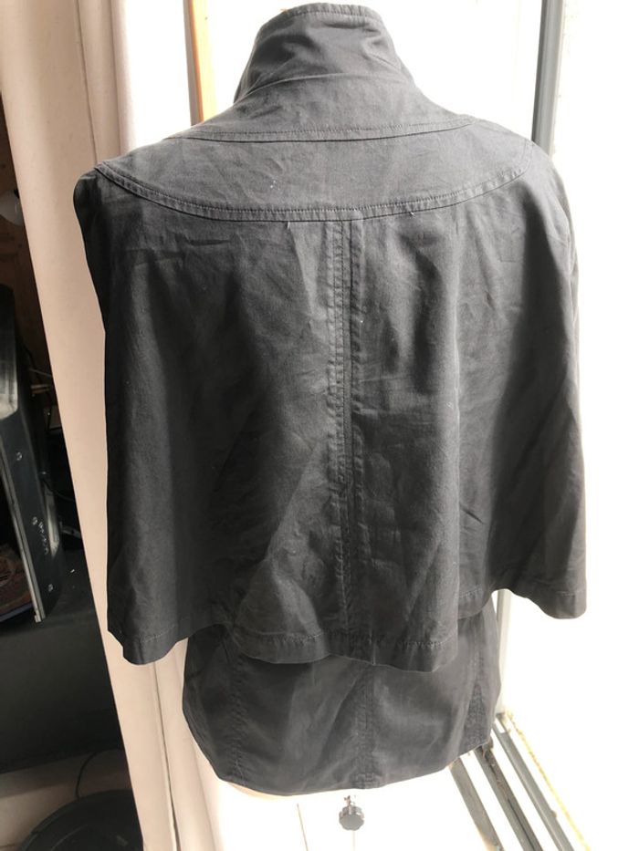 Veste toi du monde taille 2 - photo numéro 3