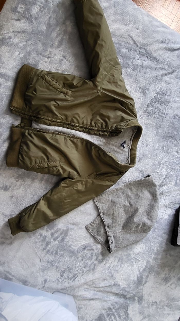 Lot haut garçons 5 ans - photo numéro 3