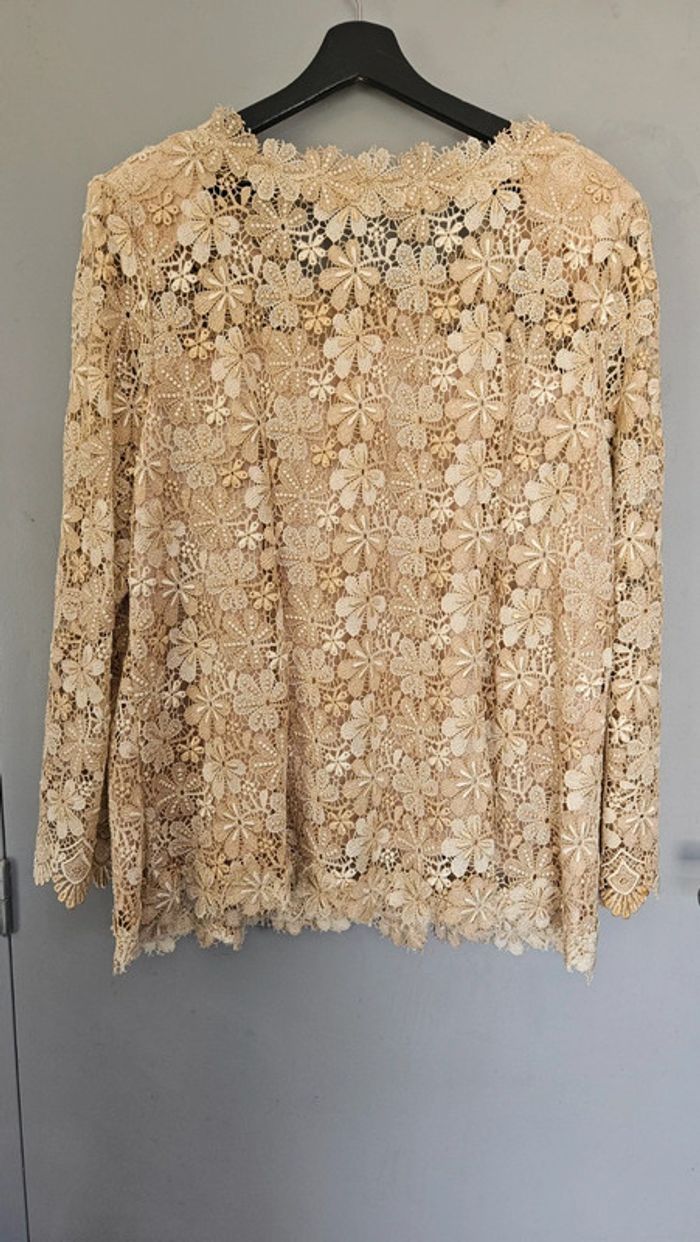 Blouse dentelle chic - boutons sur le devant-T50/52 - photo numéro 4