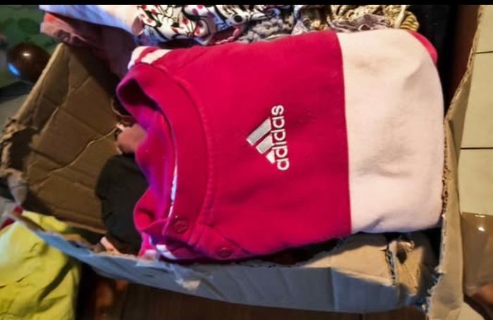 Gros lot vêtements 12mois fille - photo numéro 3