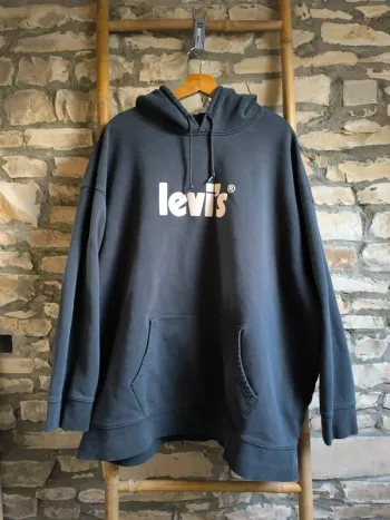 Sweat levi's