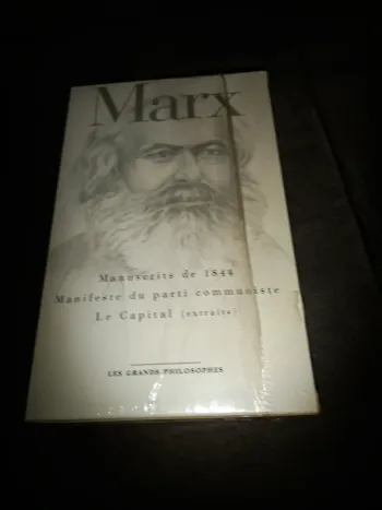 Livre marx manuscrit 1844 neuf sous cellophane blister