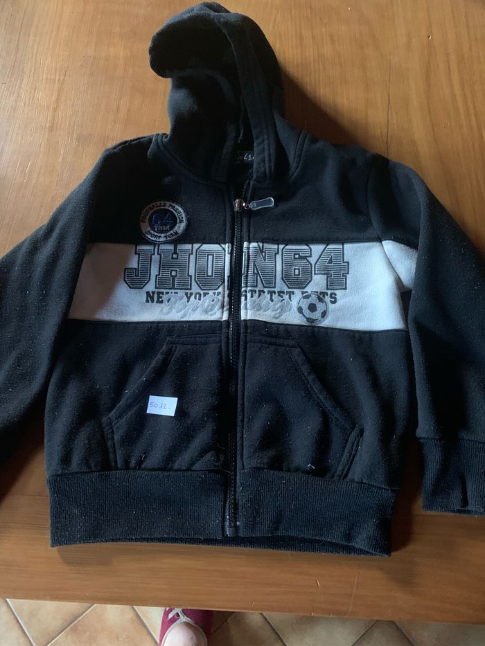 Veste à capuche - photo numéro 2