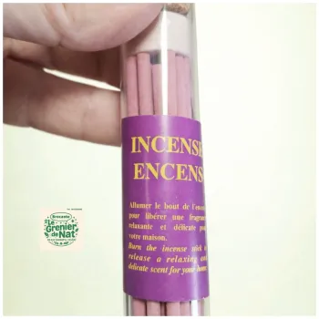 Tube d encen fleur neuf. Vendu a l'unité.