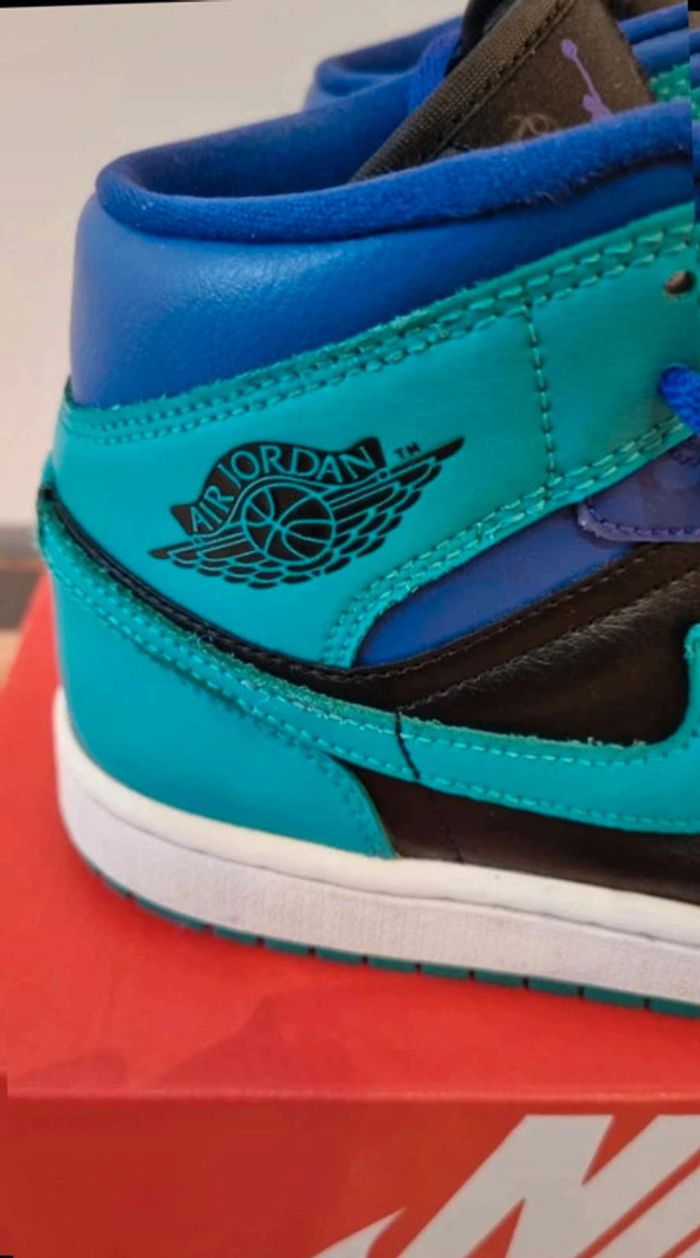 Nike  Air  Jordan  Femme  37,5 - photo numéro 2