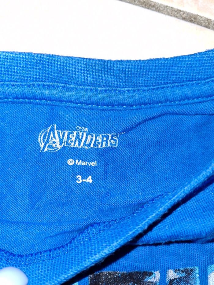 Tee shirt 4 ans - photo numéro 2