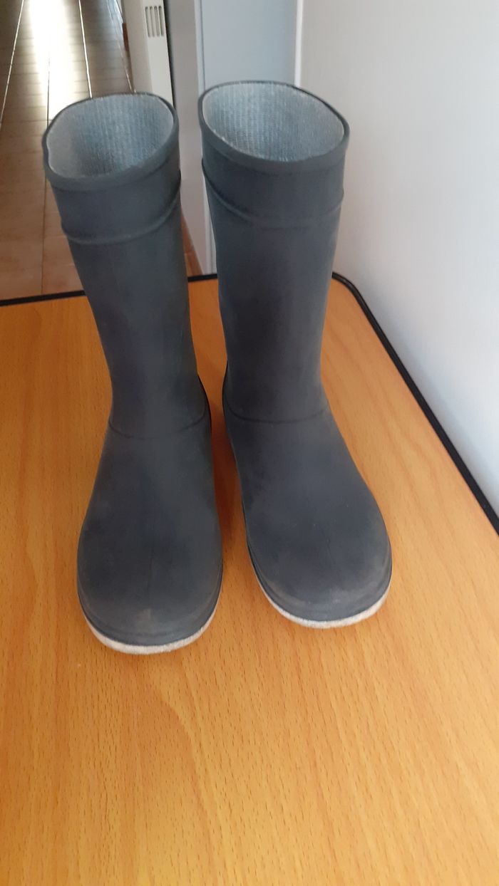 Bottes de pluie pointure 30 - photo numéro 2