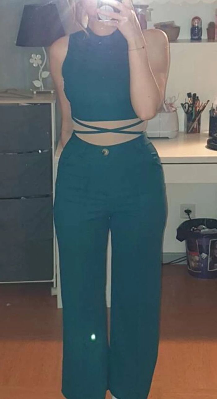 Ensemble pantalon large et croc top - photo numéro 4