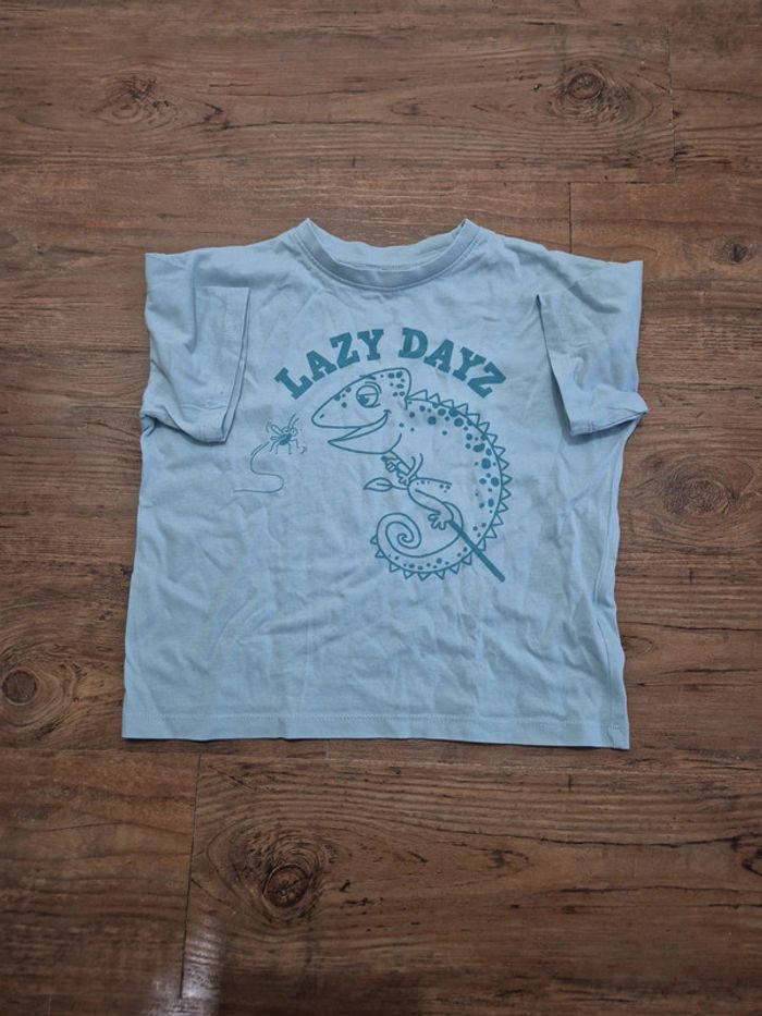 Tee shirt bleu ciel