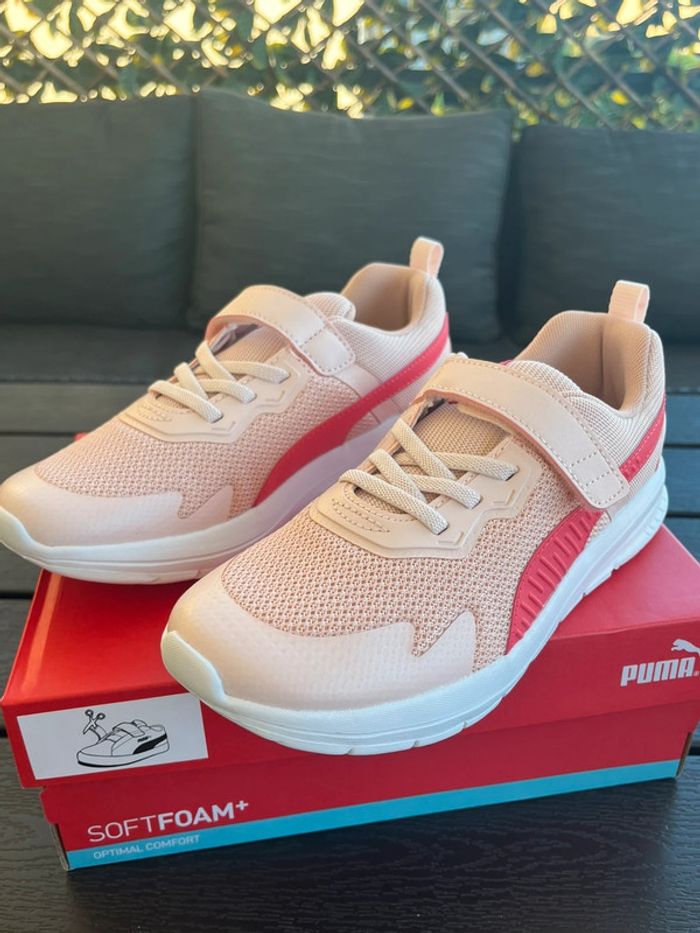 Baskets , Puma , Enfants , Roses , Neuves , Taille 35