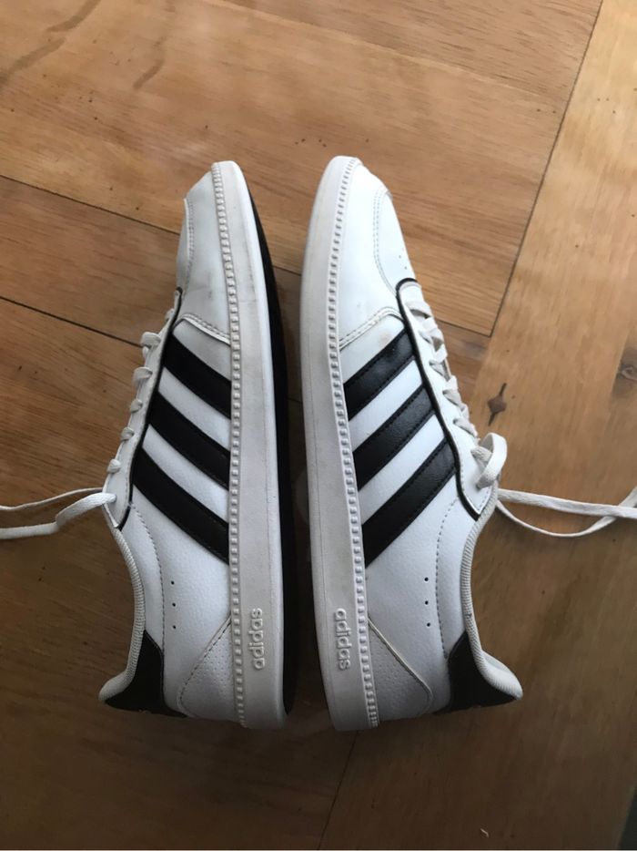 Basket Adidas 41 - photo numéro 3