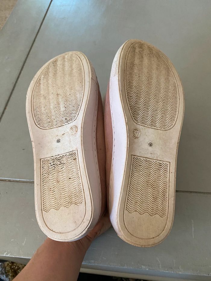 Basket rose brillante et fausse fourrure taille 37 - photo numéro 5