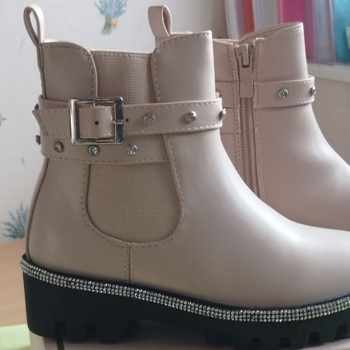 Bottines Neuf pointure 29 - photo numéro 2