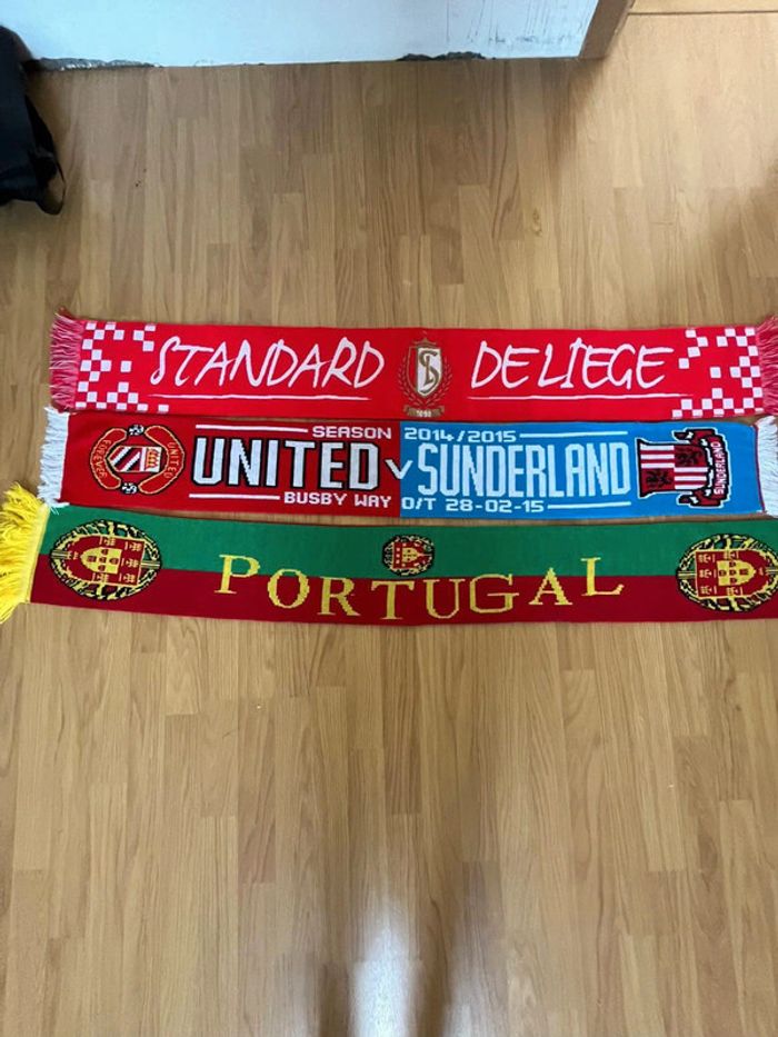 Lot de trois écharpe de football toute authentique - photo numéro 2
