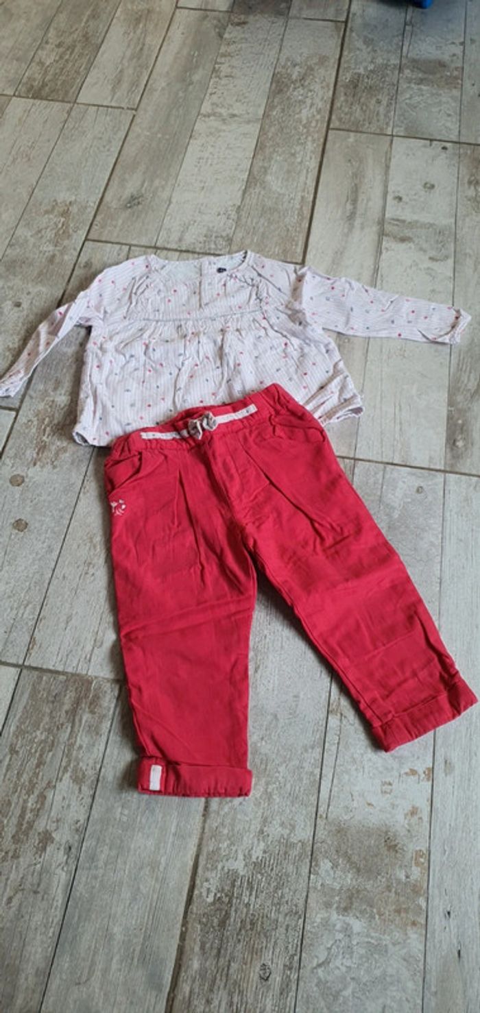 Ensemble Sergent major 24 mois en très bon état