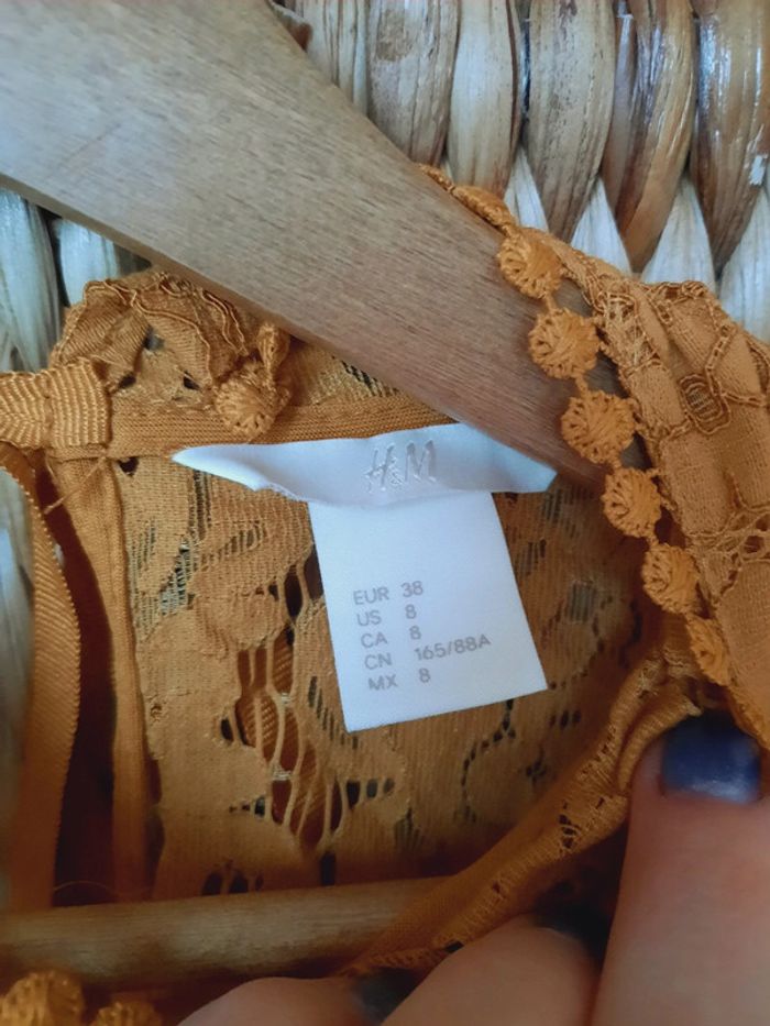 Robe H&M dentelle 38 - photo numéro 6
