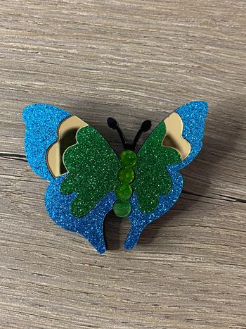 Broche papillon acrylique summers