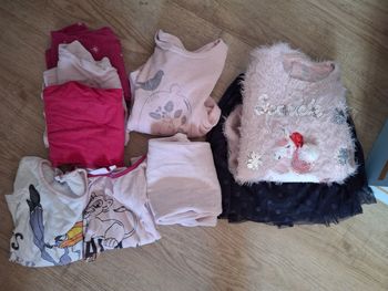Lot fille 4 ans