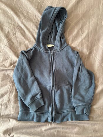 lot 3 sweat shirt 6 ans