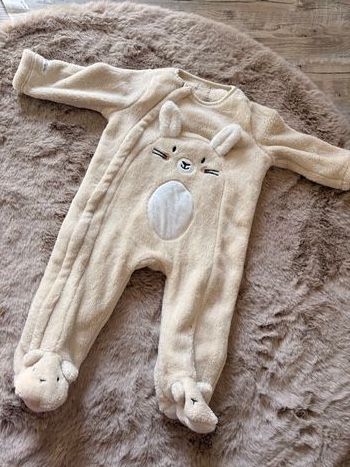 Sur pyjama lapin 