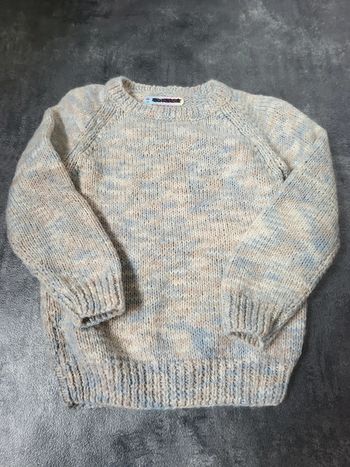 Pull en laine 4-5 ans mixte fait main très bon état