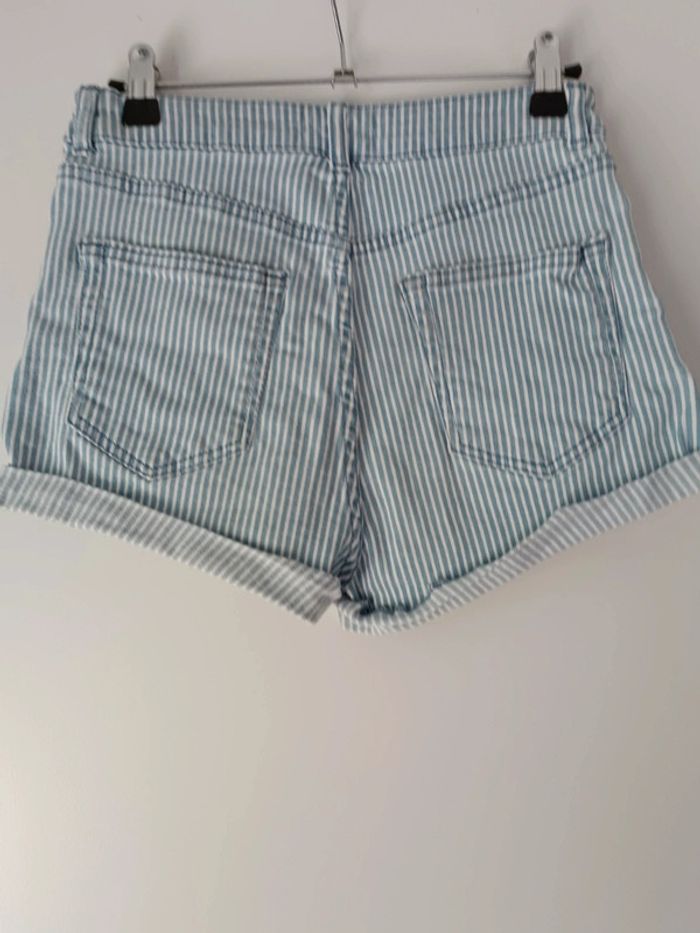 Short - photo numéro 2