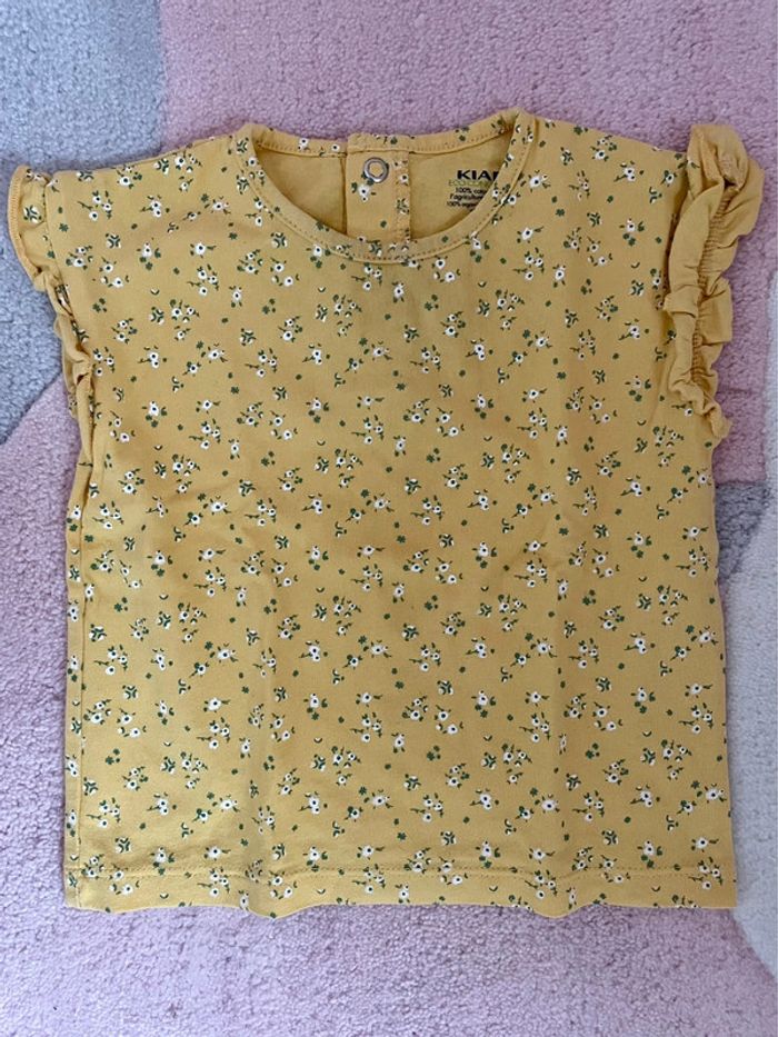 Tee-shirt sans manches 74 cm