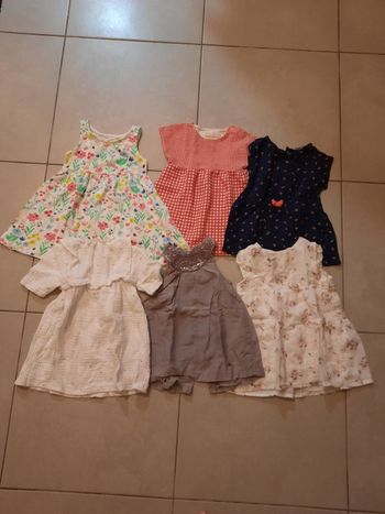 Lot de 6 robes 9 mois