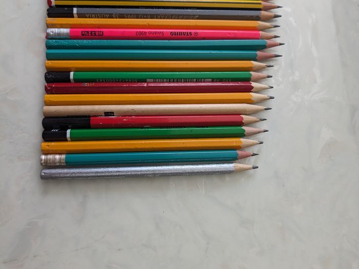 Lot de 30 crayons de papier. - photo numéro 5