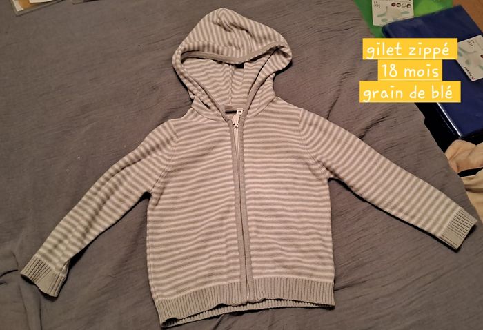 Gilet zippé 18 mois Excellent état grain de blé