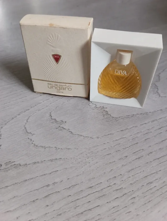 Miniature parfum Diva Ungaro - photo numéro 2