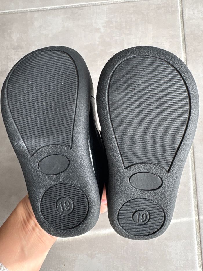 Chaussure - photo numéro 3