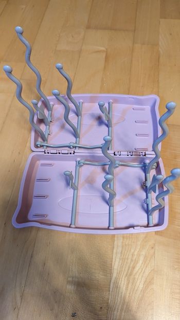 Égouttoir biberon et tétine  5€