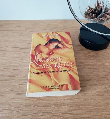 📚 Liaisons Secrètes - Rona Jaffe 📚