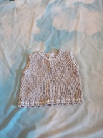 Pull tricot sans manche Arthur et Félicie