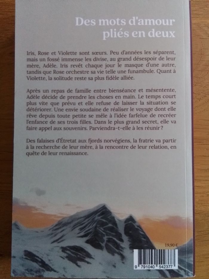 Lot de 4 livres..dont 2 neufs - photo numéro 9
