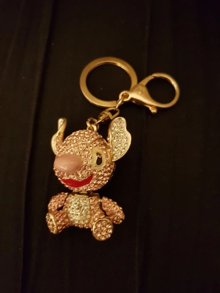 Stitch strass - photo numéro 2