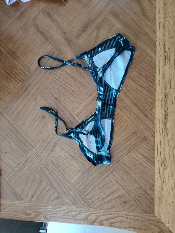 Haut de maillot - photo numéro 3