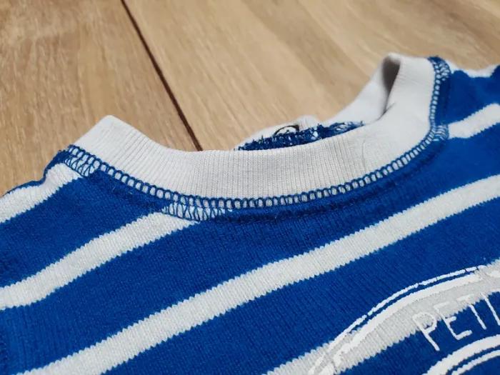 Sweat petit bateau 6 mois - photo numéro 2