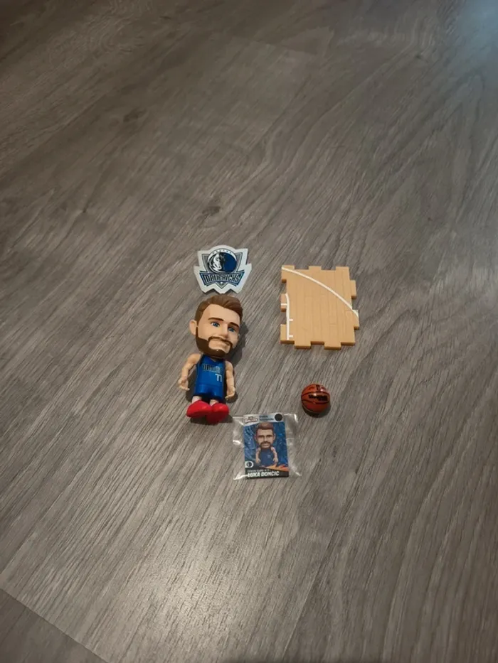 Figurine Luka Doncic neuf - Zuru NBA Ballers