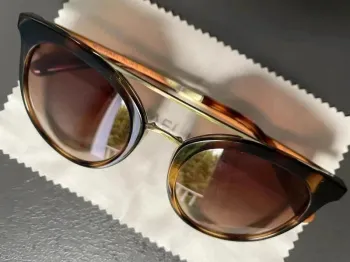 Lunette de soleil rondes Michael Kors VALEUR 160€